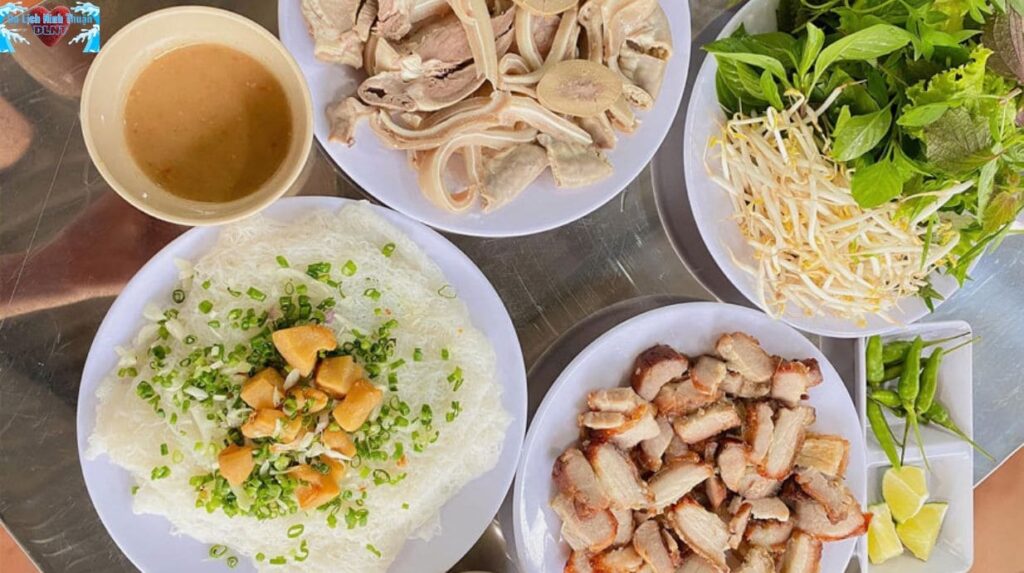 Bánh Hỏi Lòng Heo - Ký ức buổi sáng Ninh Thuận