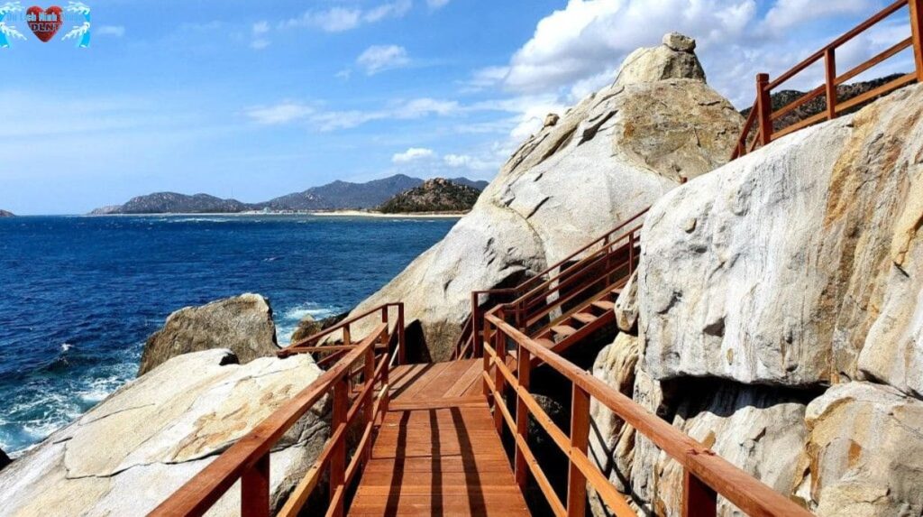 Thời điểm nào nên đi Hang Rái?